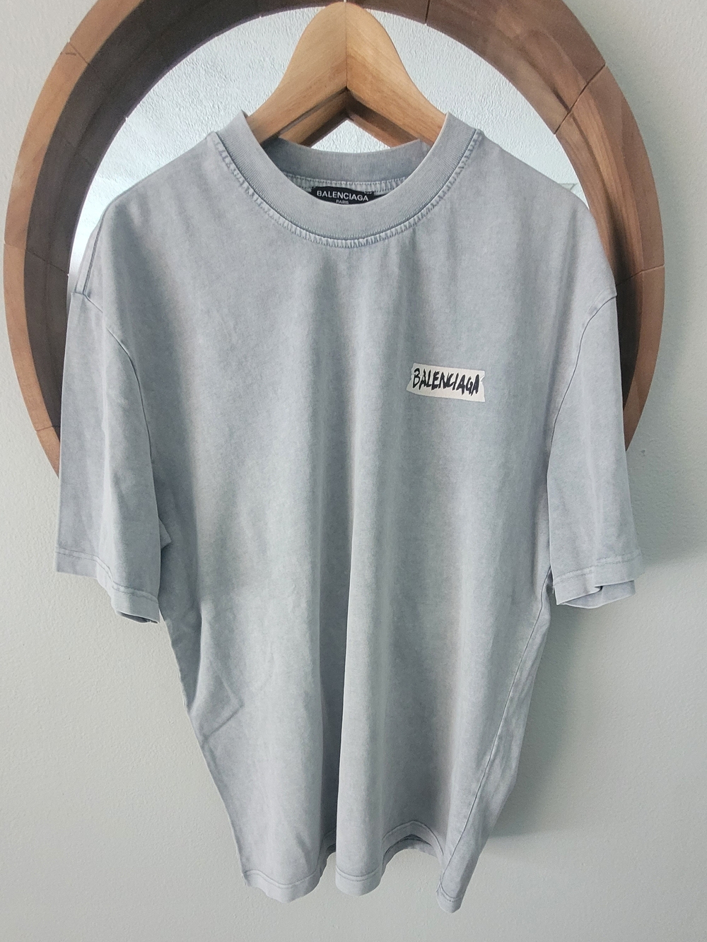 ✨️Balenciaga Paris🇫🇷Light Gray T-Shirt ✨️